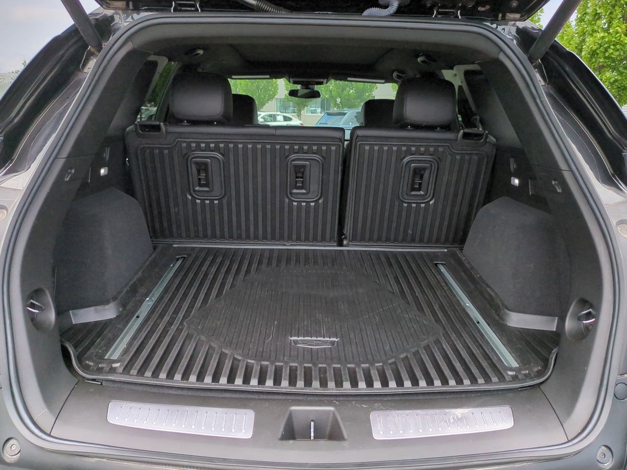 Thumbnail: 2023 Cadillac XT5 - 34