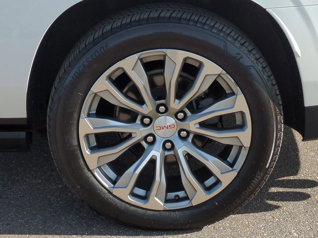 Thumbnail: 2021 GMC Yukon XL - 13