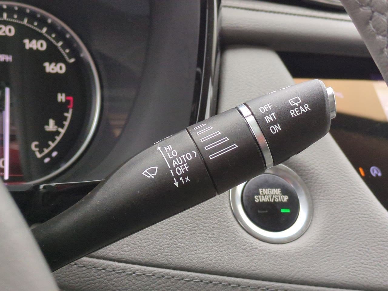 Thumbnail: 2023 Cadillac XT5 - 27