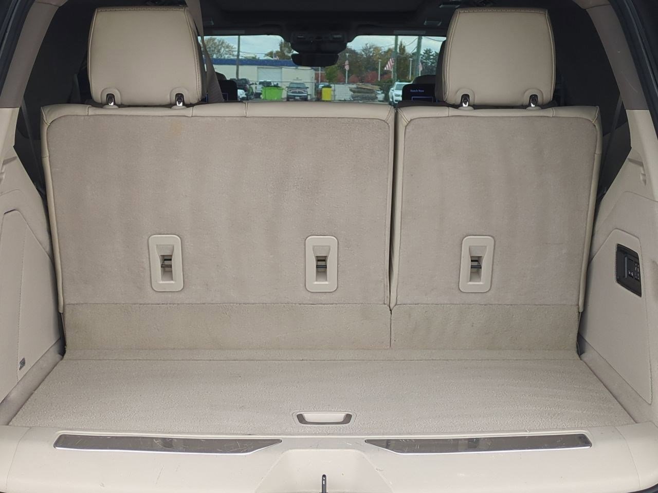 Thumbnail: 2024 Cadillac Escalade - 37