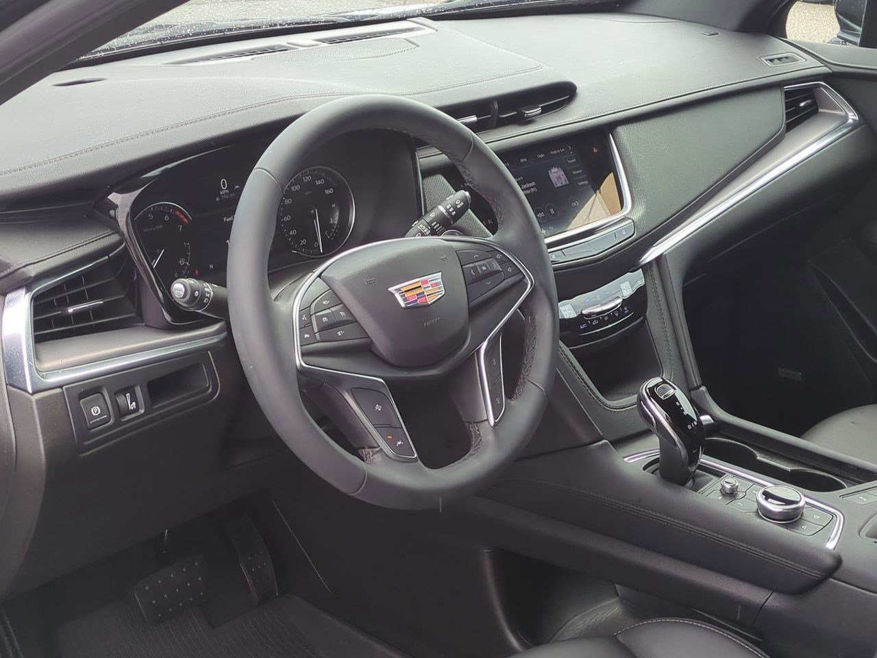Thumbnail: 2024 Cadillac XT5 - 2