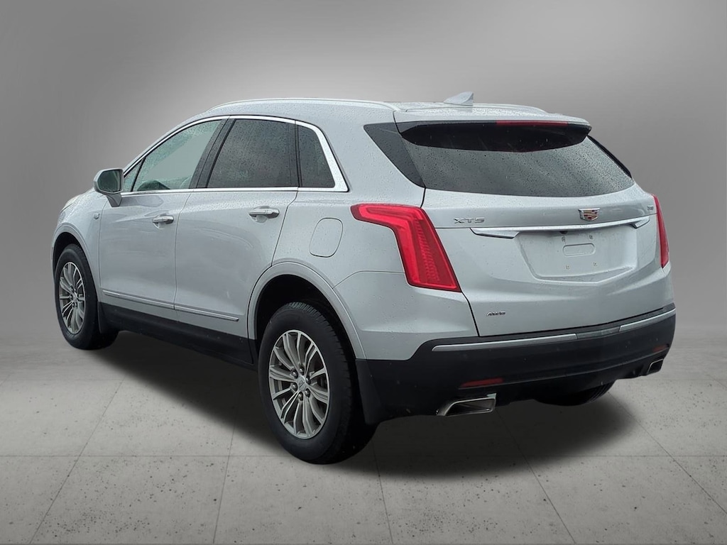 Used 2018 CADILLAC XT5 Luxury AWD SUV