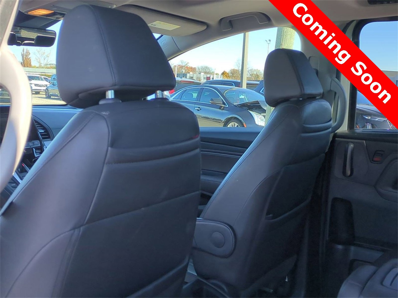 Thumbnail: 2019 Honda Odyssey - 18