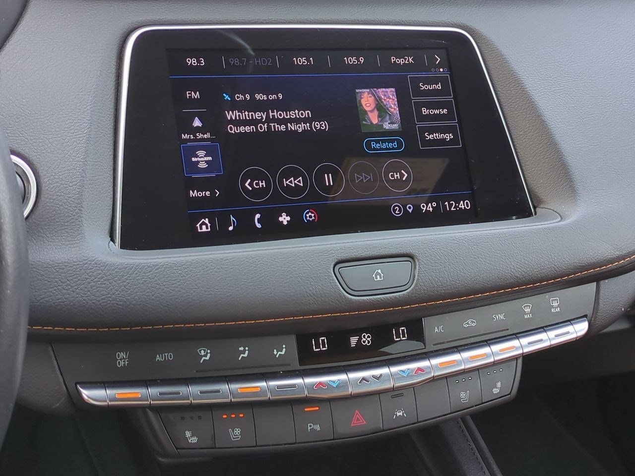 Thumbnail: 2023 Cadillac XT4 - 18