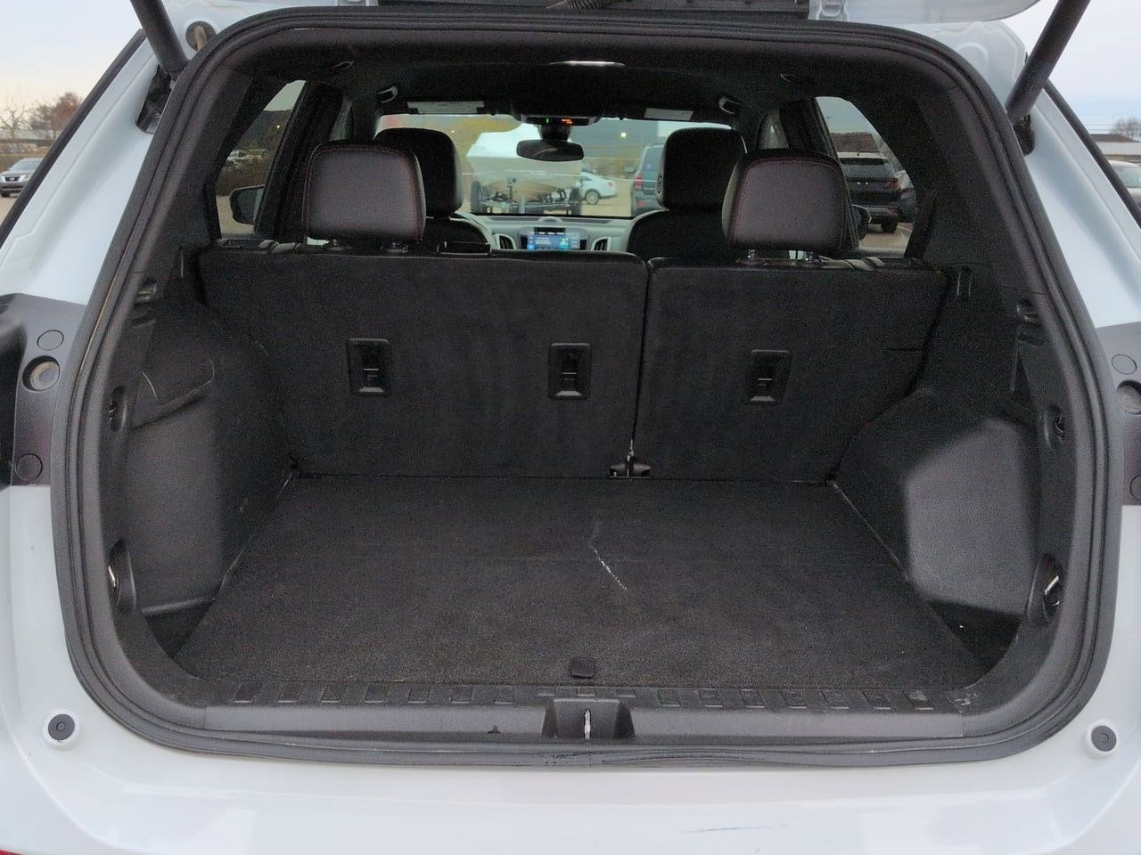 Thumbnail: 2023 Chevrolet Equinox - 33