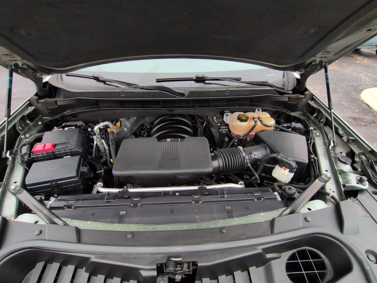 Thumbnail: 2023 Chevrolet Suburban - 14