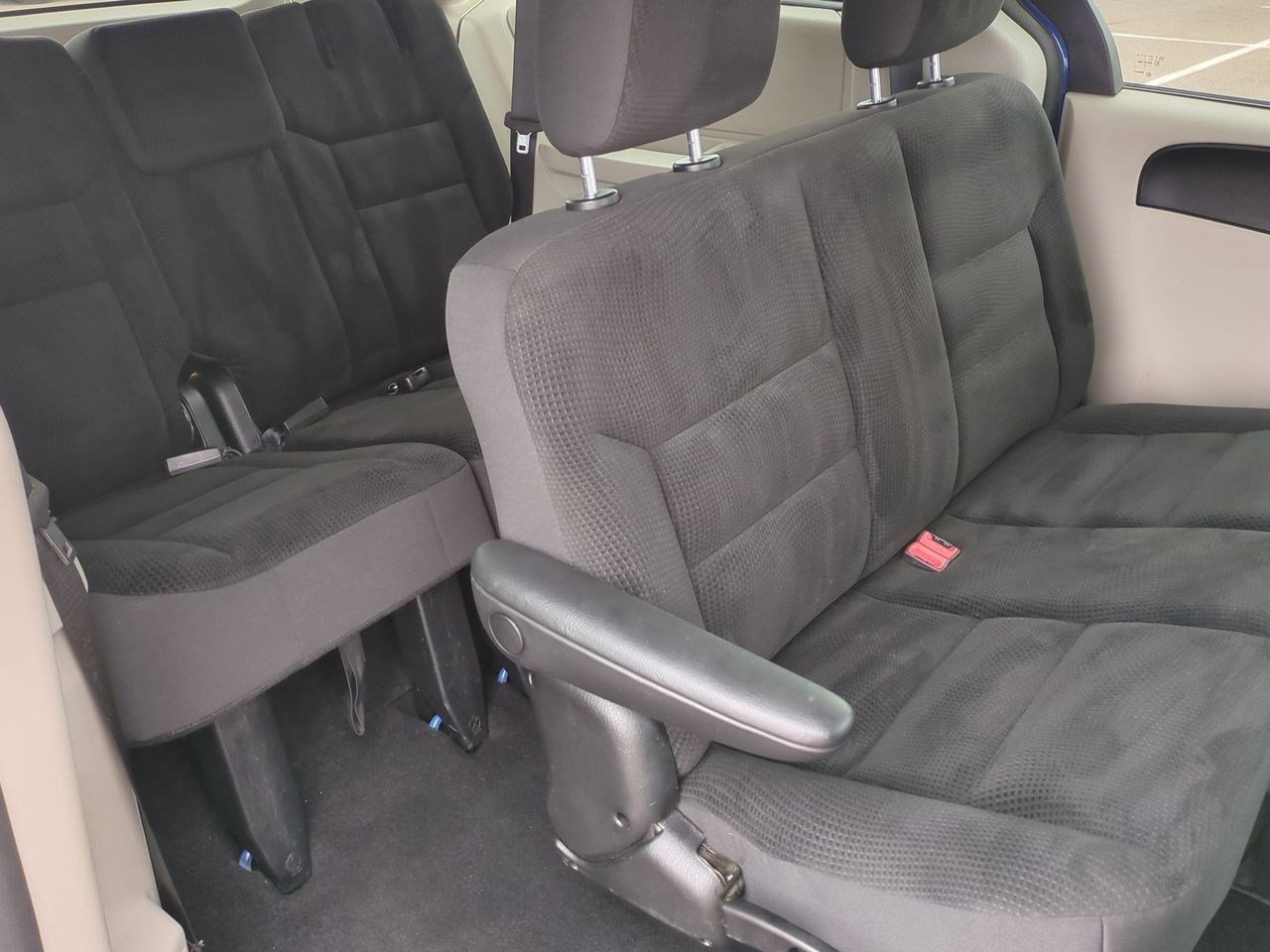 Thumbnail: 2019 Dodge Grand Caravan - 18