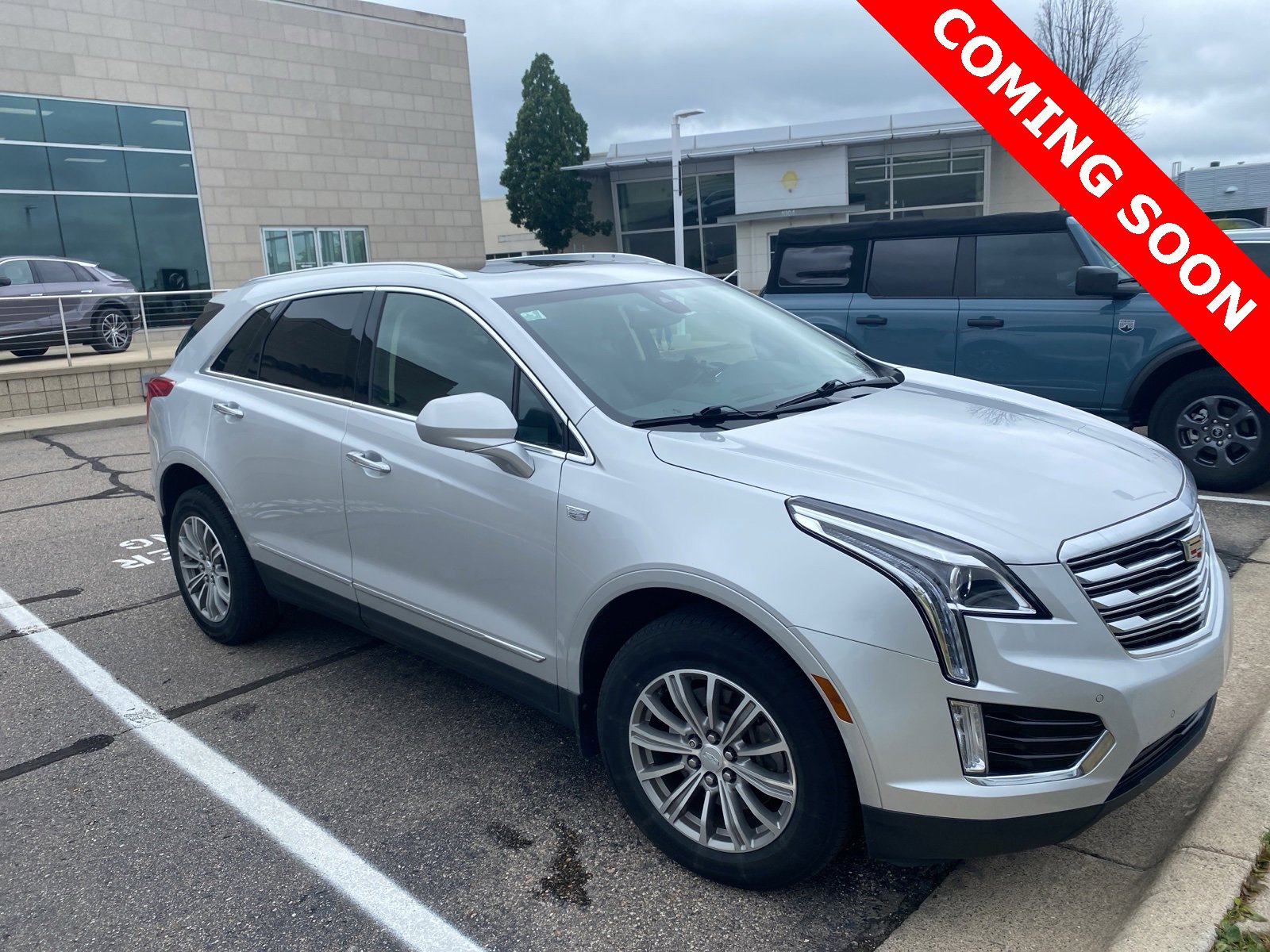 Thumbnail: 2019 Cadillac XT5 - 3