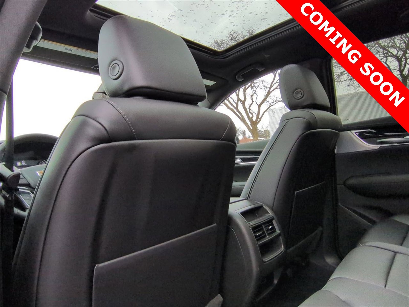 Thumbnail: 2025 Cadillac XT5 - 18