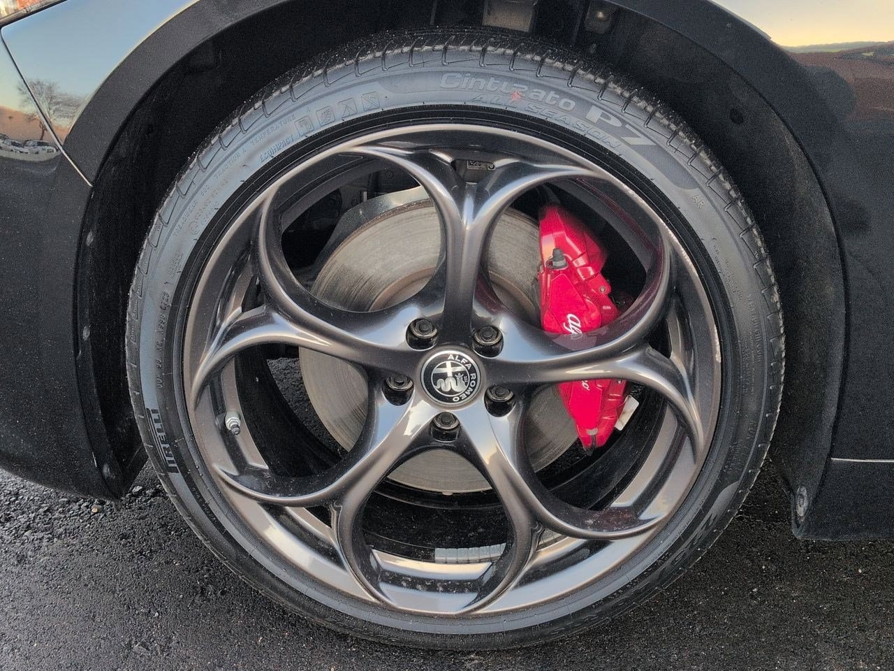 Thumbnail: 2024 Alfa Romeo Giulia - 12