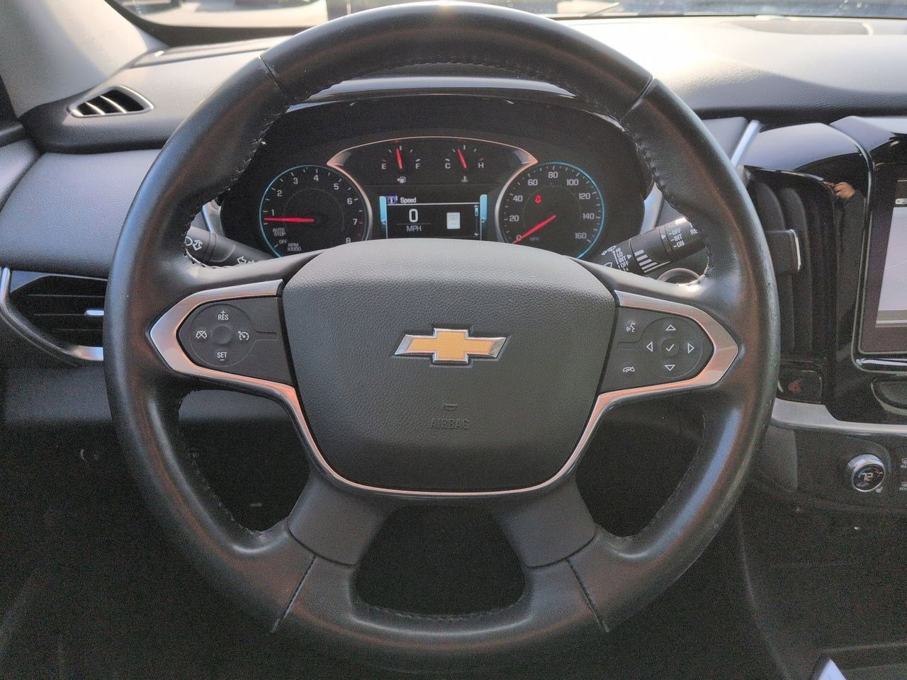 Thumbnail: 2019 Chevrolet Traverse - 25