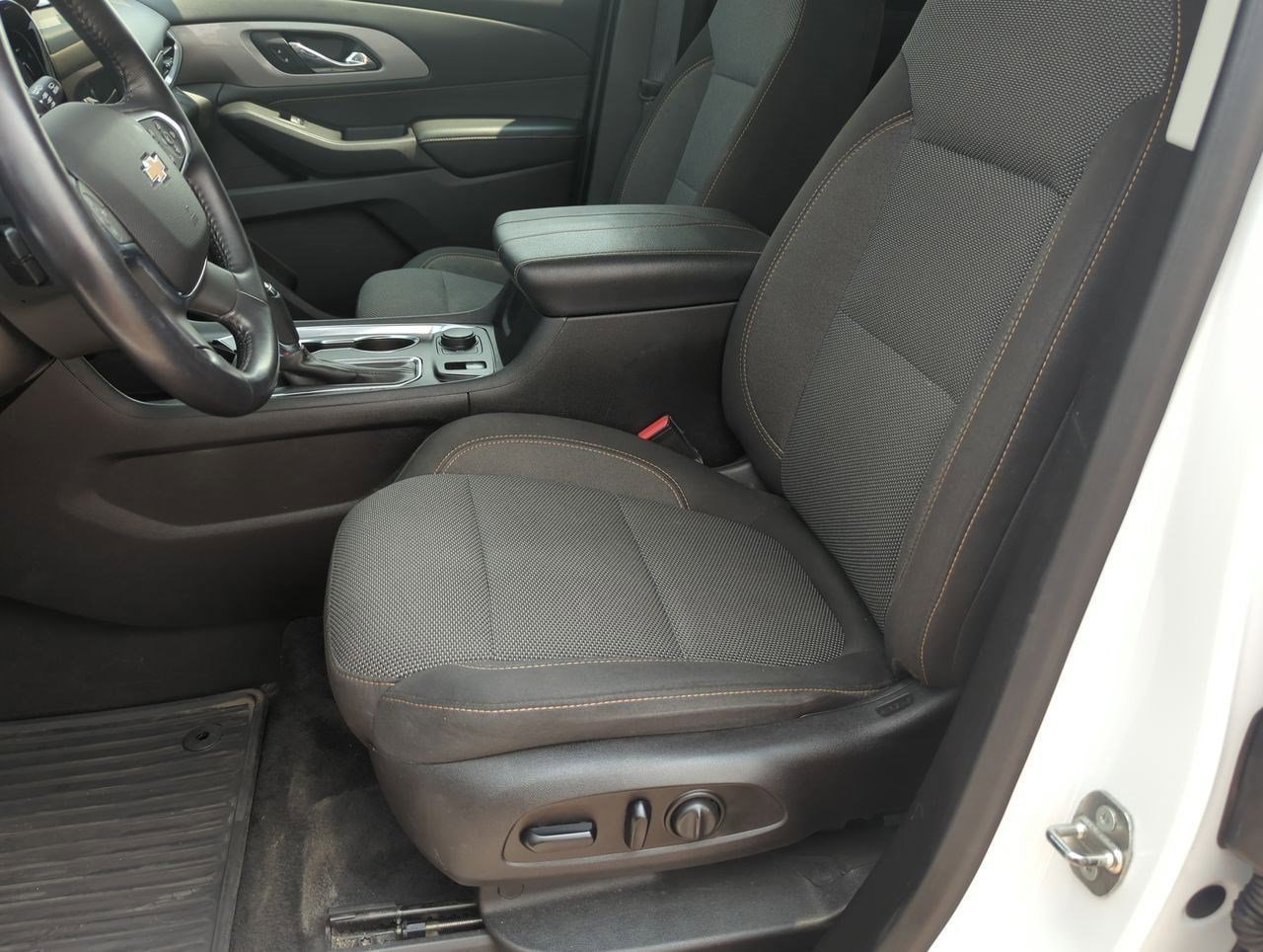 2018 Chevrolet Traverse LT 15