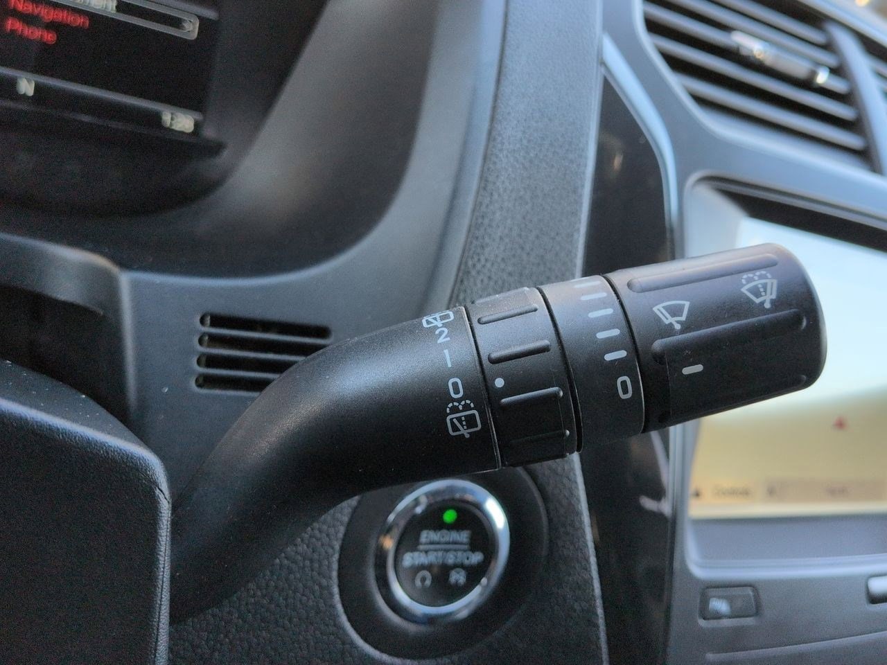 Thumbnail: 2019 Ford Explorer - 23