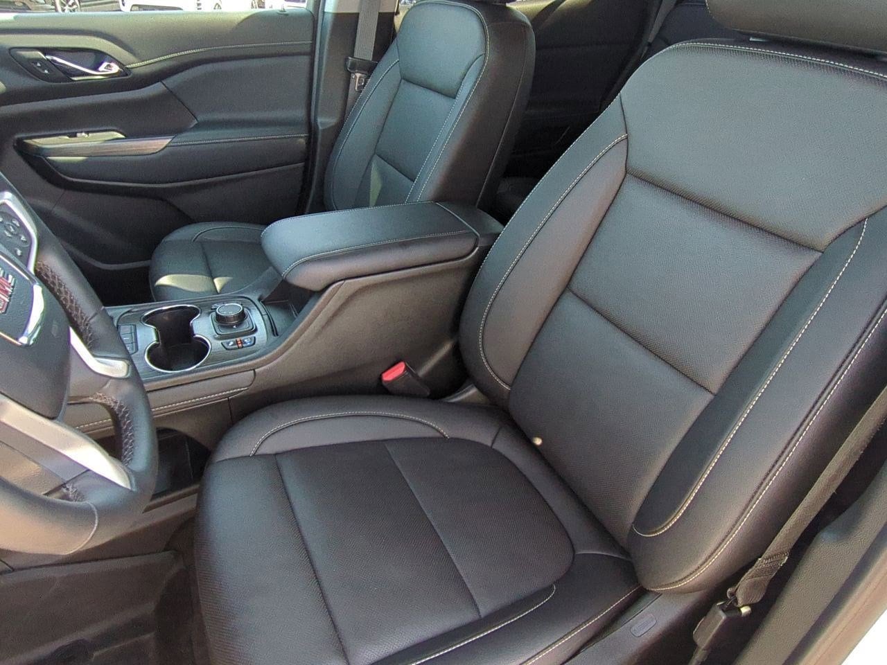 Thumbnail: 2023 GMC Acadia - 15