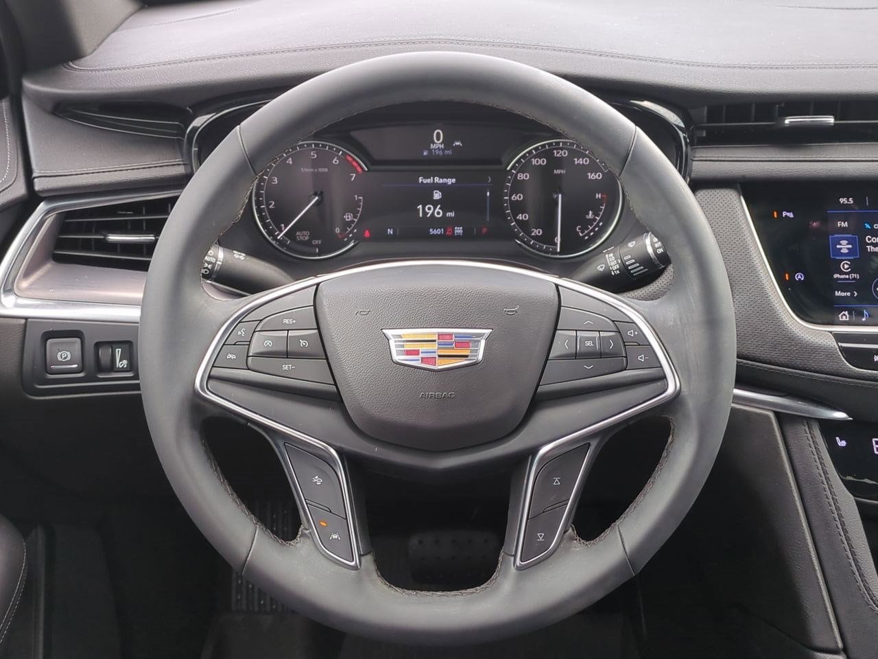 Thumbnail: 2024 Cadillac XT5 - 21