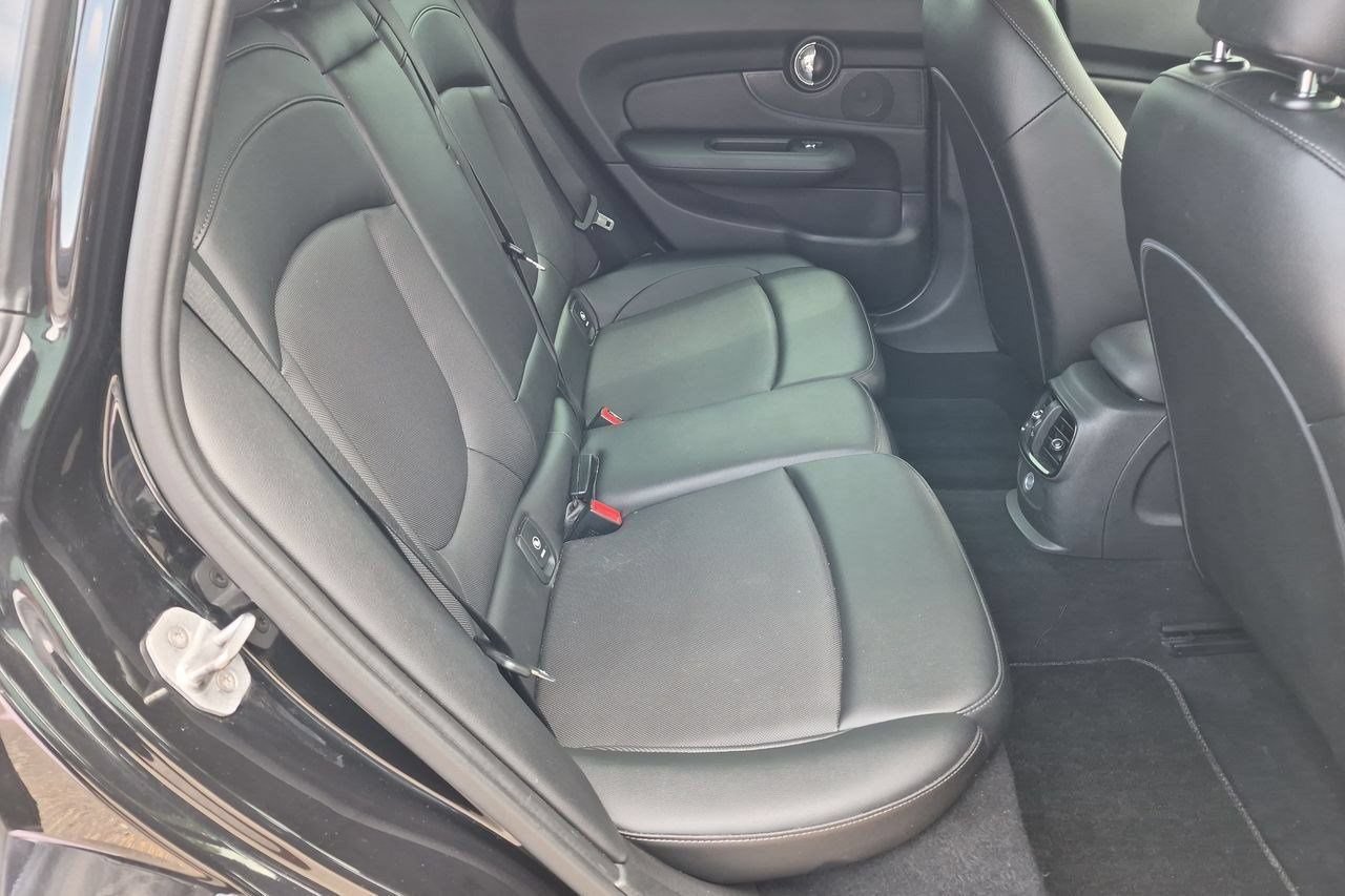 2017 MINI Clubman Base - Photo 20