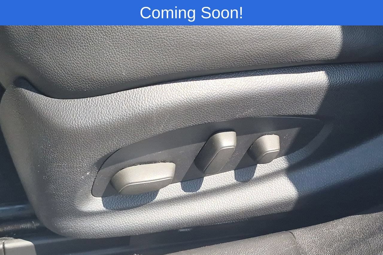 Thumbnail: 2015 Chevrolet Impala - 17