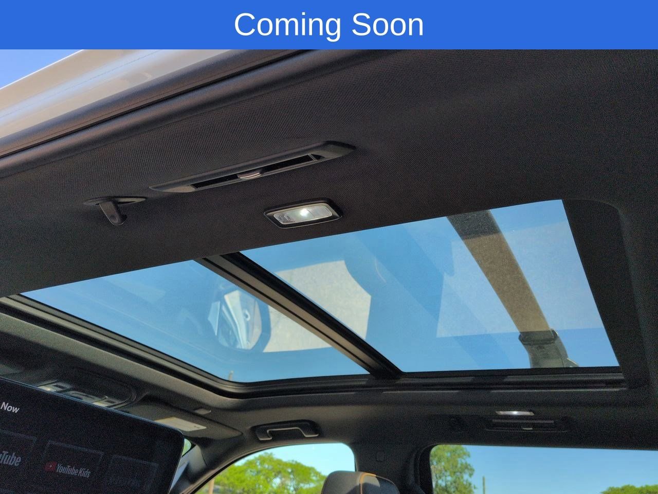 Thumbnail: 2023 GMC Yukon XL - 19