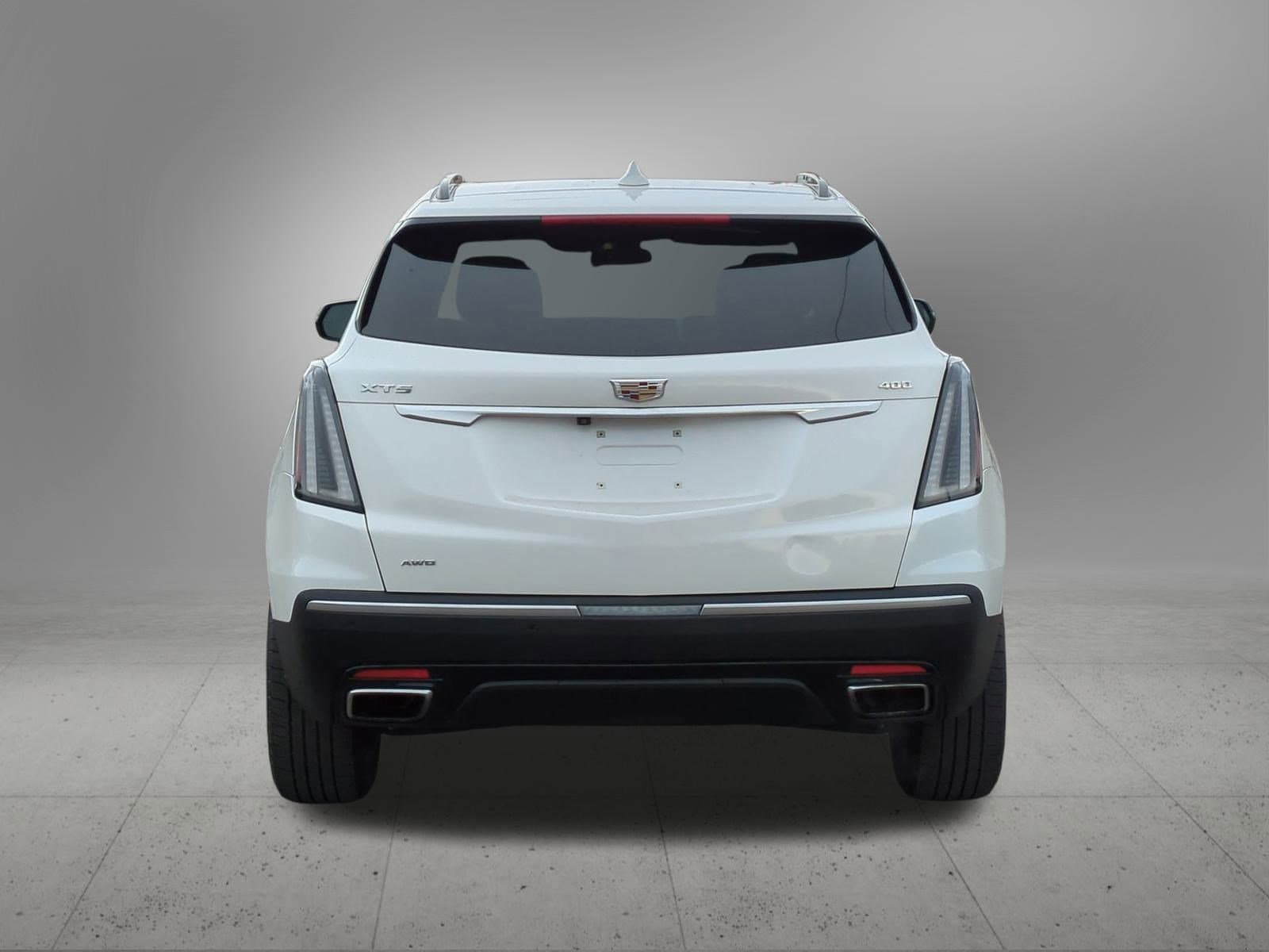 Thumbnail: 2023 Cadillac XT5 - 5