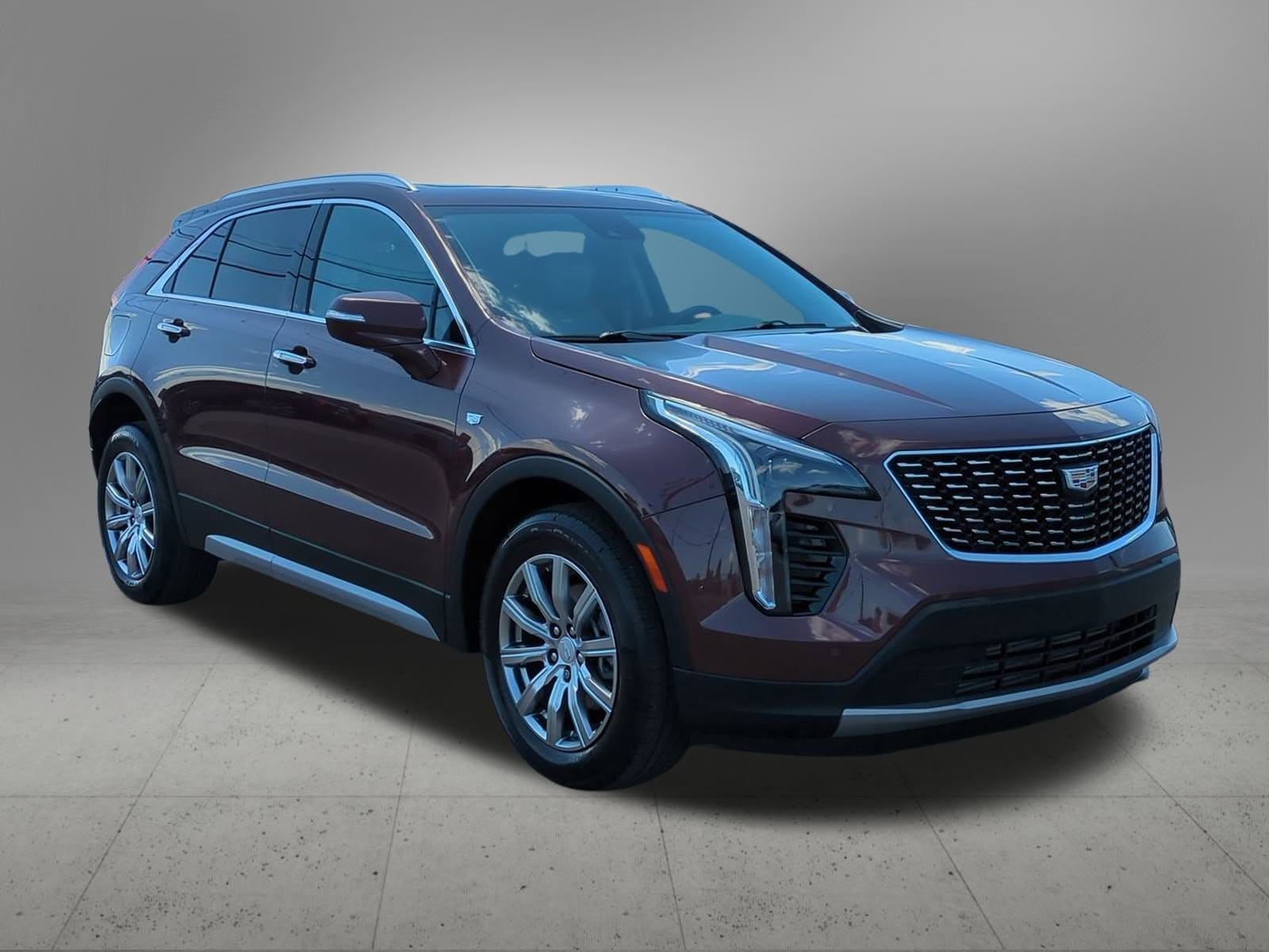 Thumbnail: 2022 Cadillac XT4 - 8