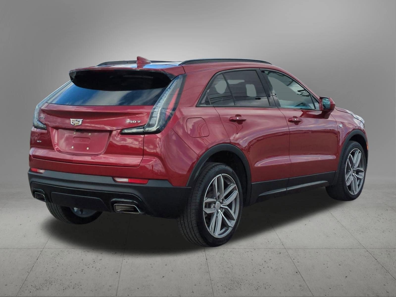 Thumbnail: 2020 Cadillac XT4 - 6