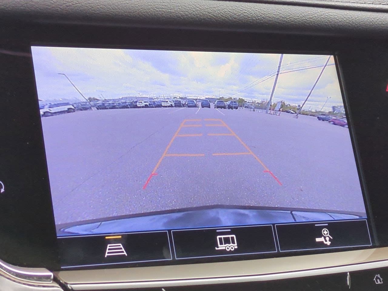 Thumbnail: 2024 Cadillac XT6 - 31