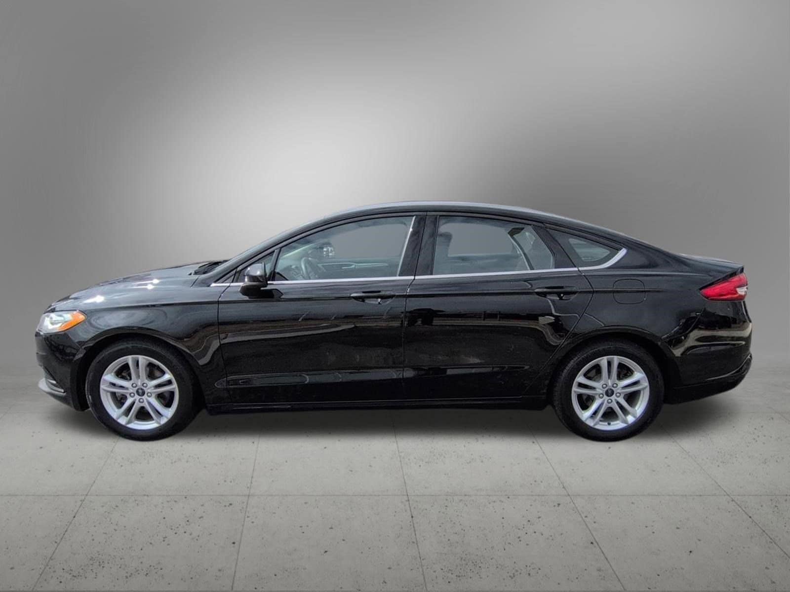 Thumbnail: 2018 Ford Fusion - 3