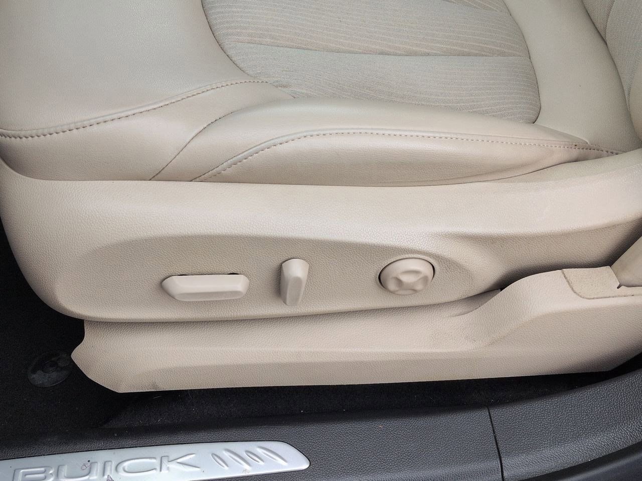 Thumbnail: 2019 Buick Envision - 16