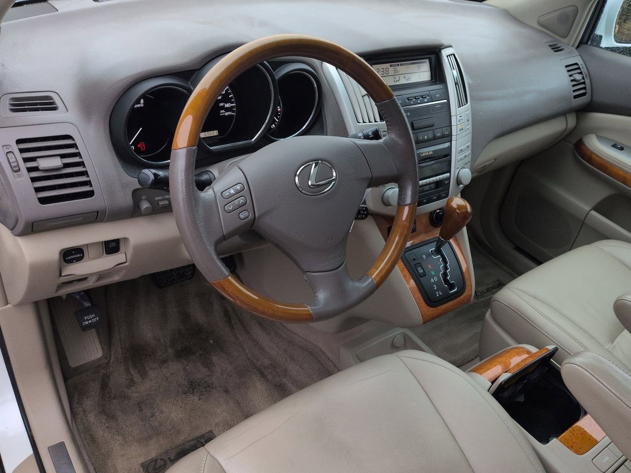 Thumbnail: 2005 Lexus RX - 2