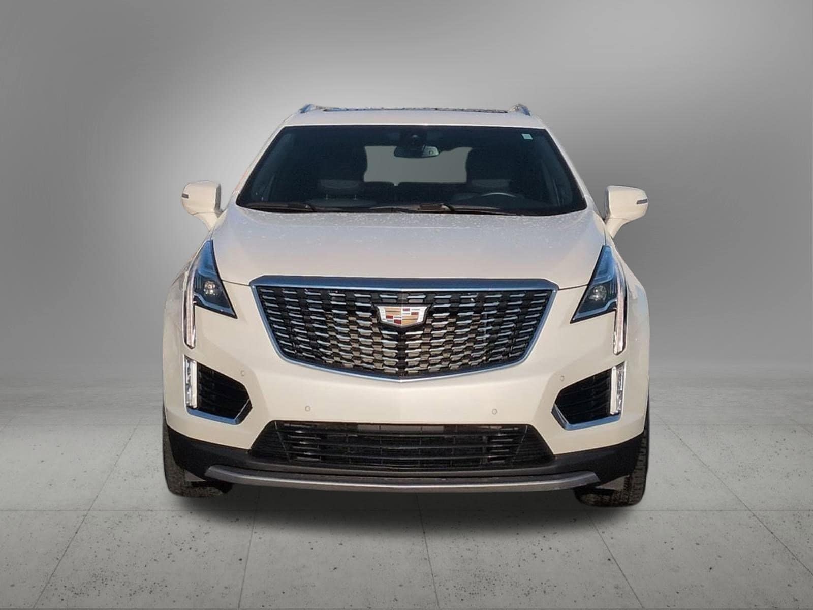 Thumbnail: 2023 Cadillac XT5 - 9
