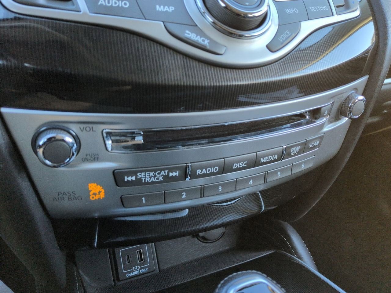 Thumbnail: 2019 INFINITI QX60 - 30