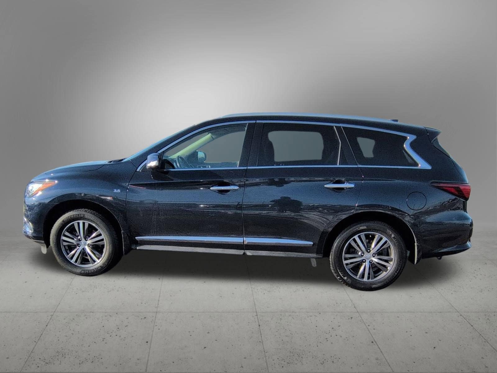 Thumbnail: 2019 INFINITI QX60 - 3