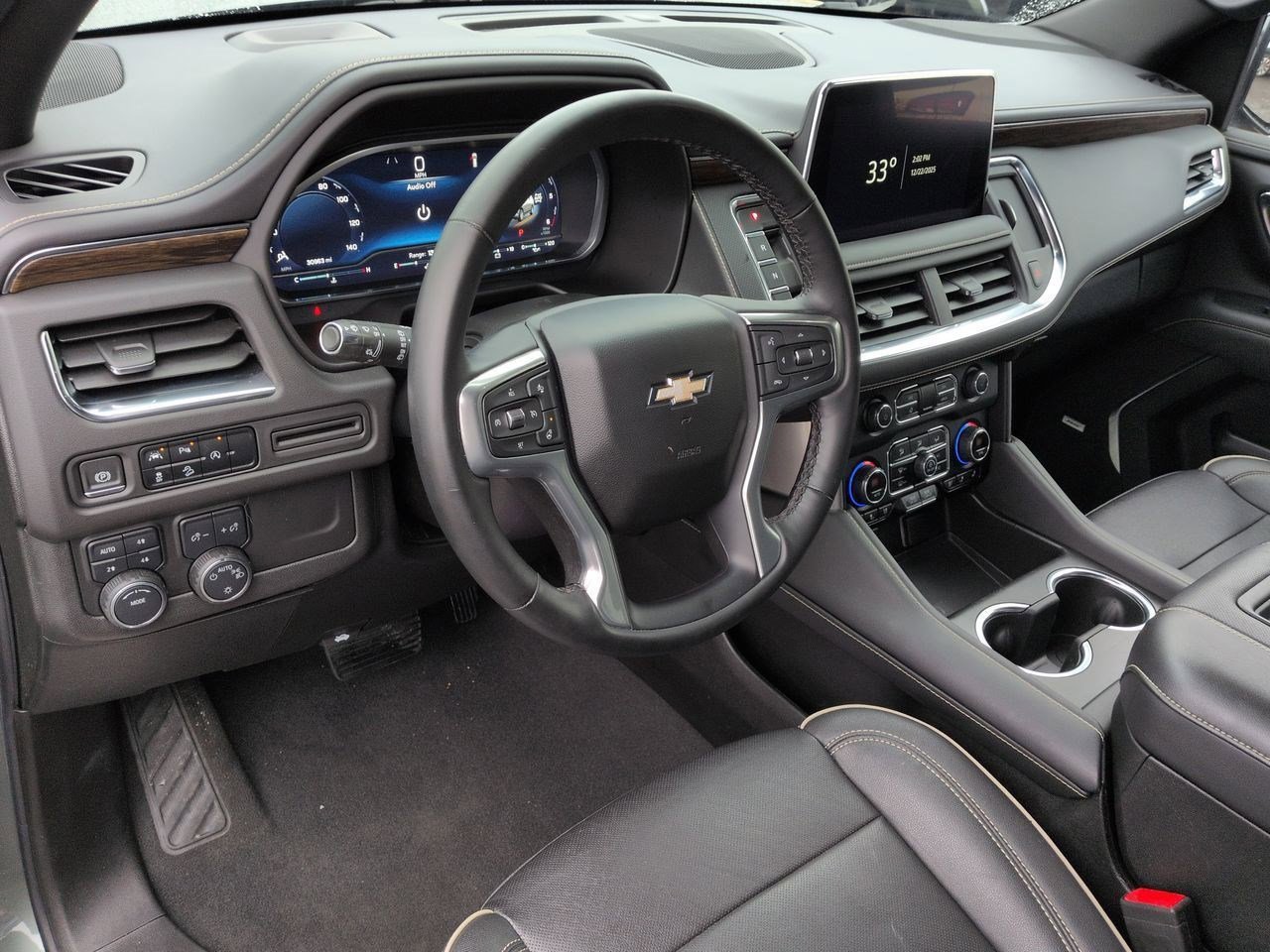 Thumbnail: 2023 Chevrolet Suburban - 2