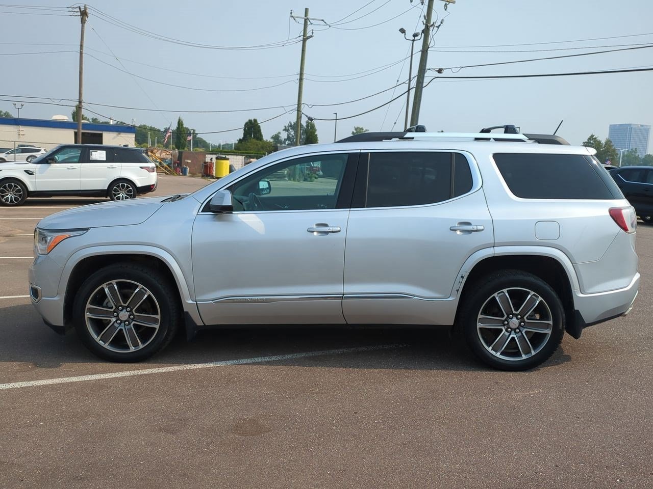 Thumbnail: 2017 GMC Acadia - 3