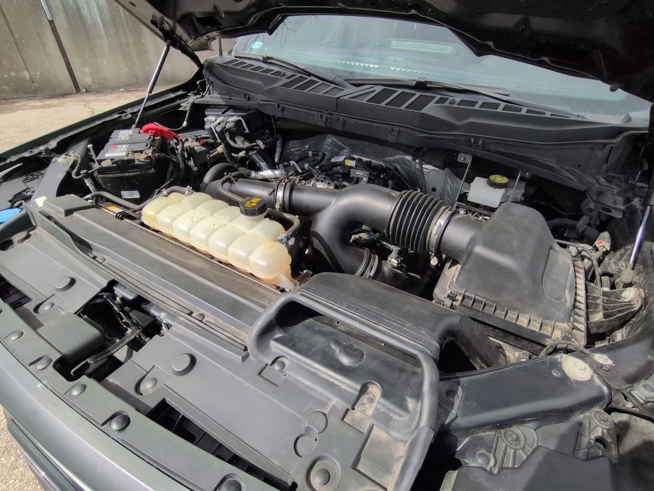 Thumbnail: 2022 Ford F-150 - 14