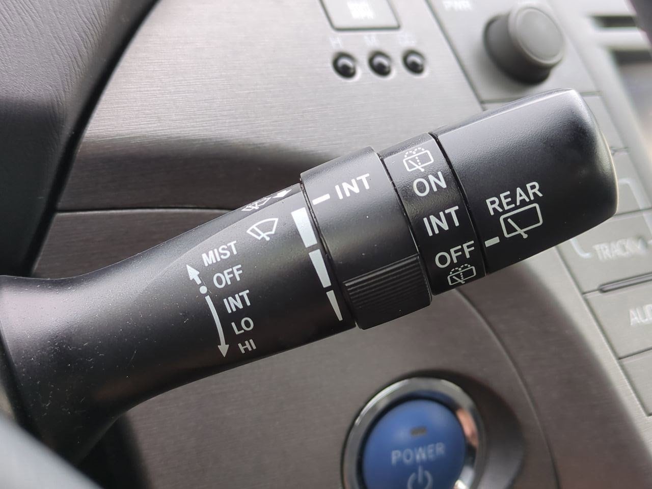 Thumbnail: 2012 Toyota Prius - 26
