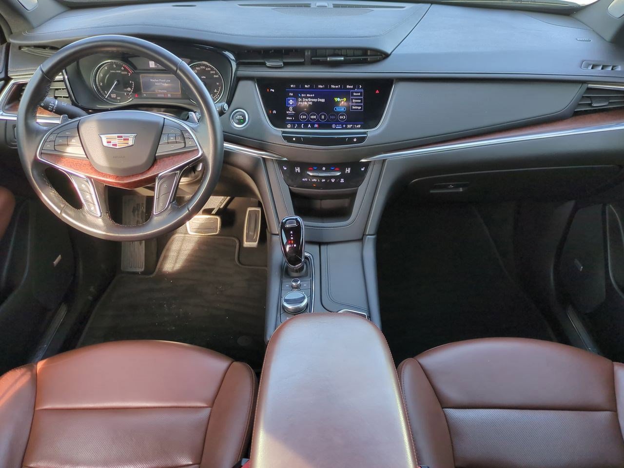 Thumbnail: 2023 Cadillac XT5 - 15