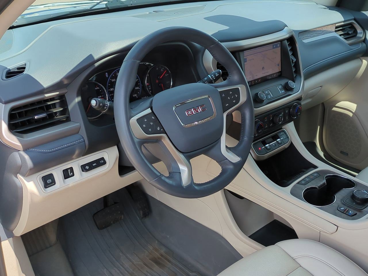 Thumbnail: 2022 GMC Acadia - 2
