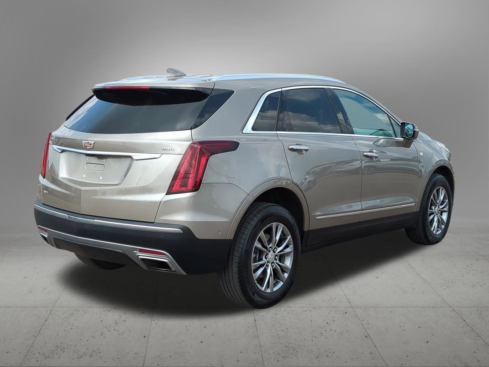 Thumbnail: 2023 Cadillac XT5 - 6