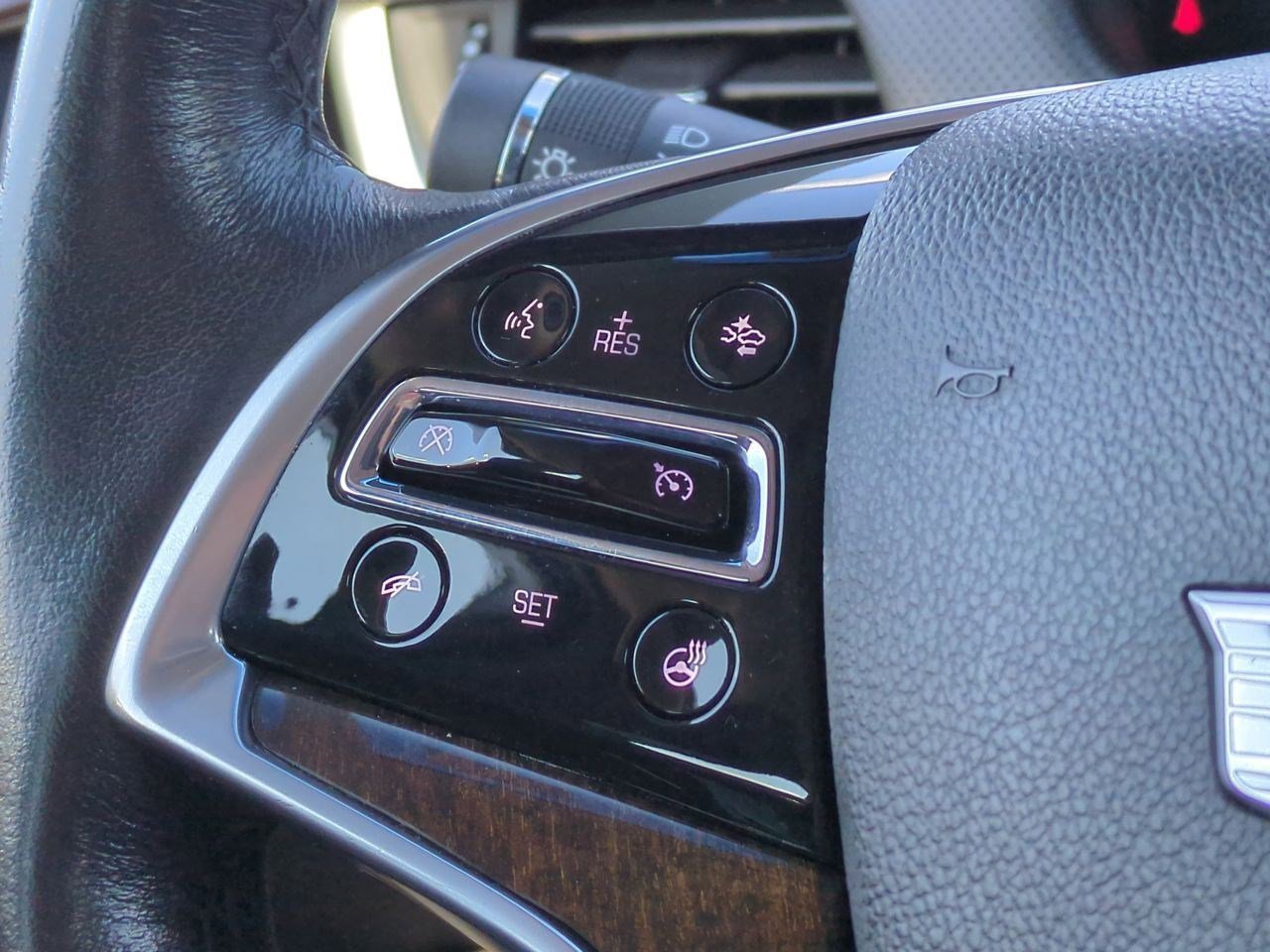 Thumbnail: 2016 Cadillac XTS - 24