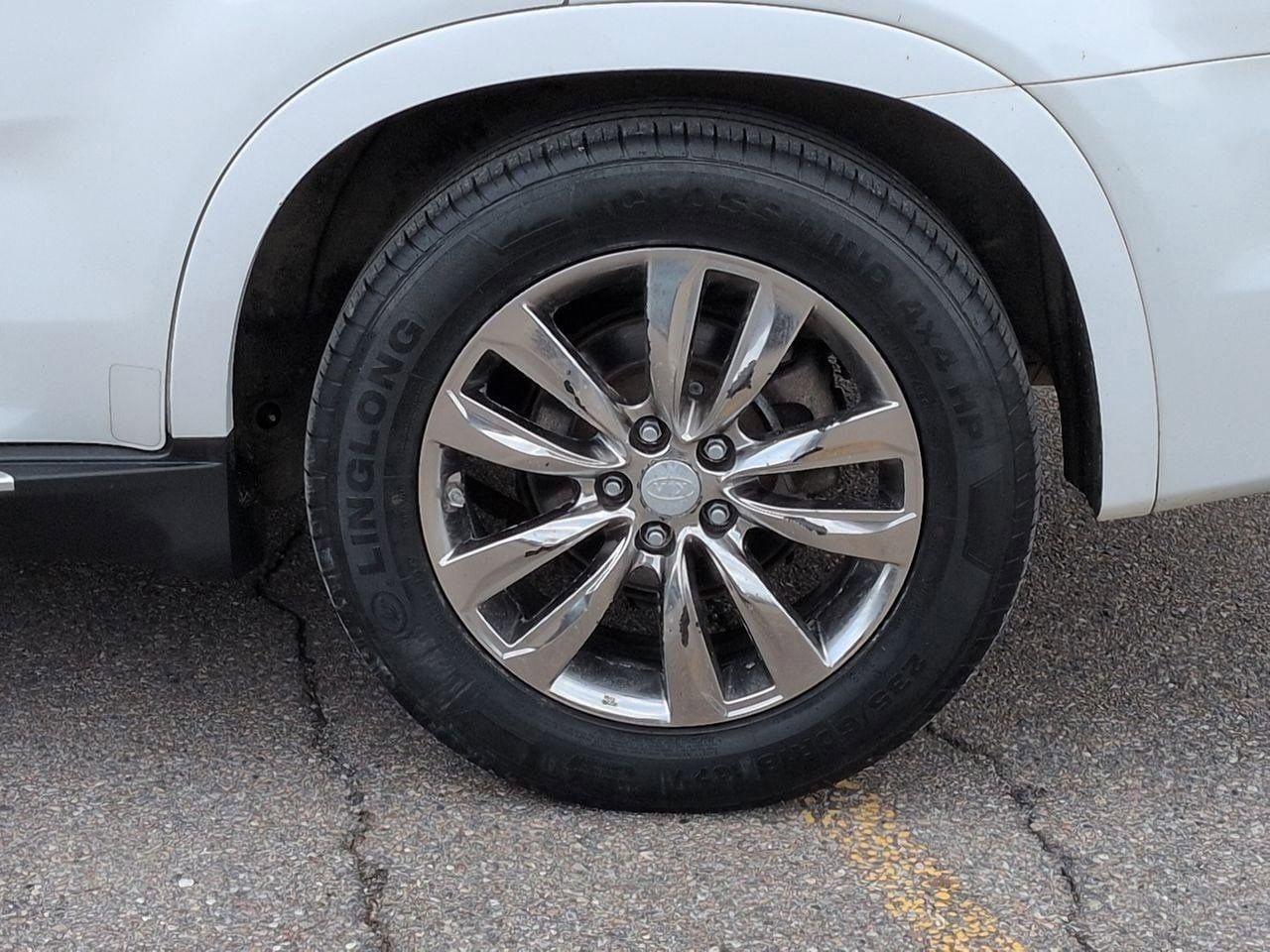 Thumbnail: 2013 Kia Sorento - 13