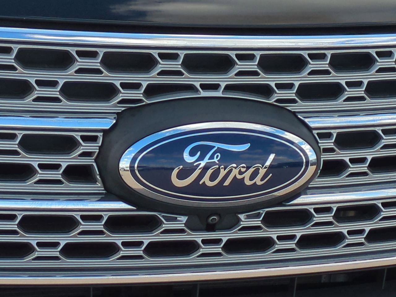 Thumbnail: 2022 Ford Explorer - 11