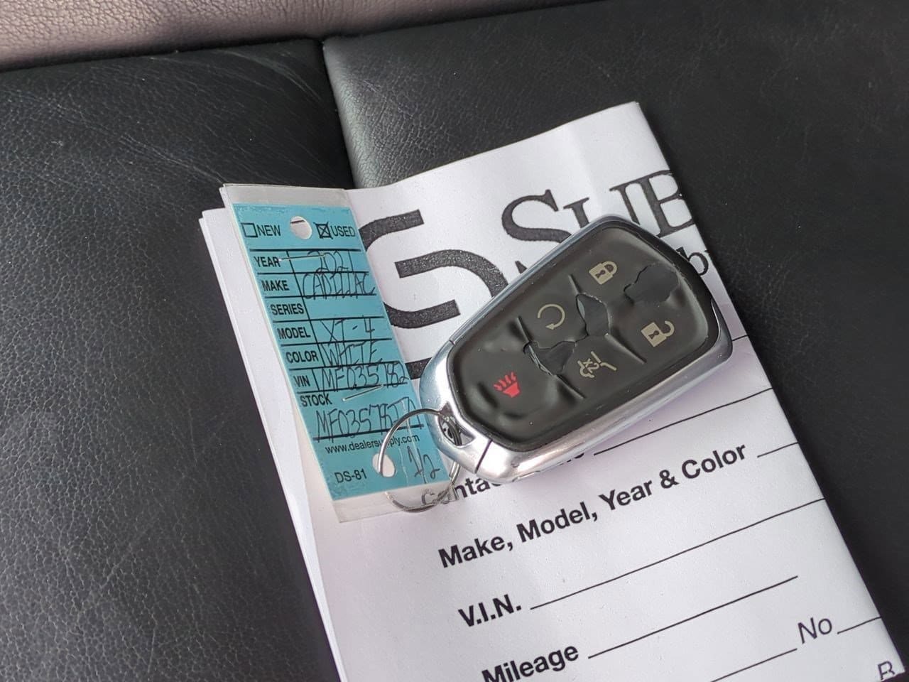 Thumbnail: 2021 Cadillac XT4 - 35