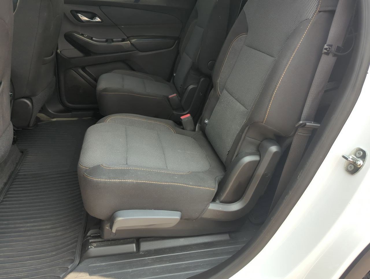 2018 Chevrolet Traverse LT 18