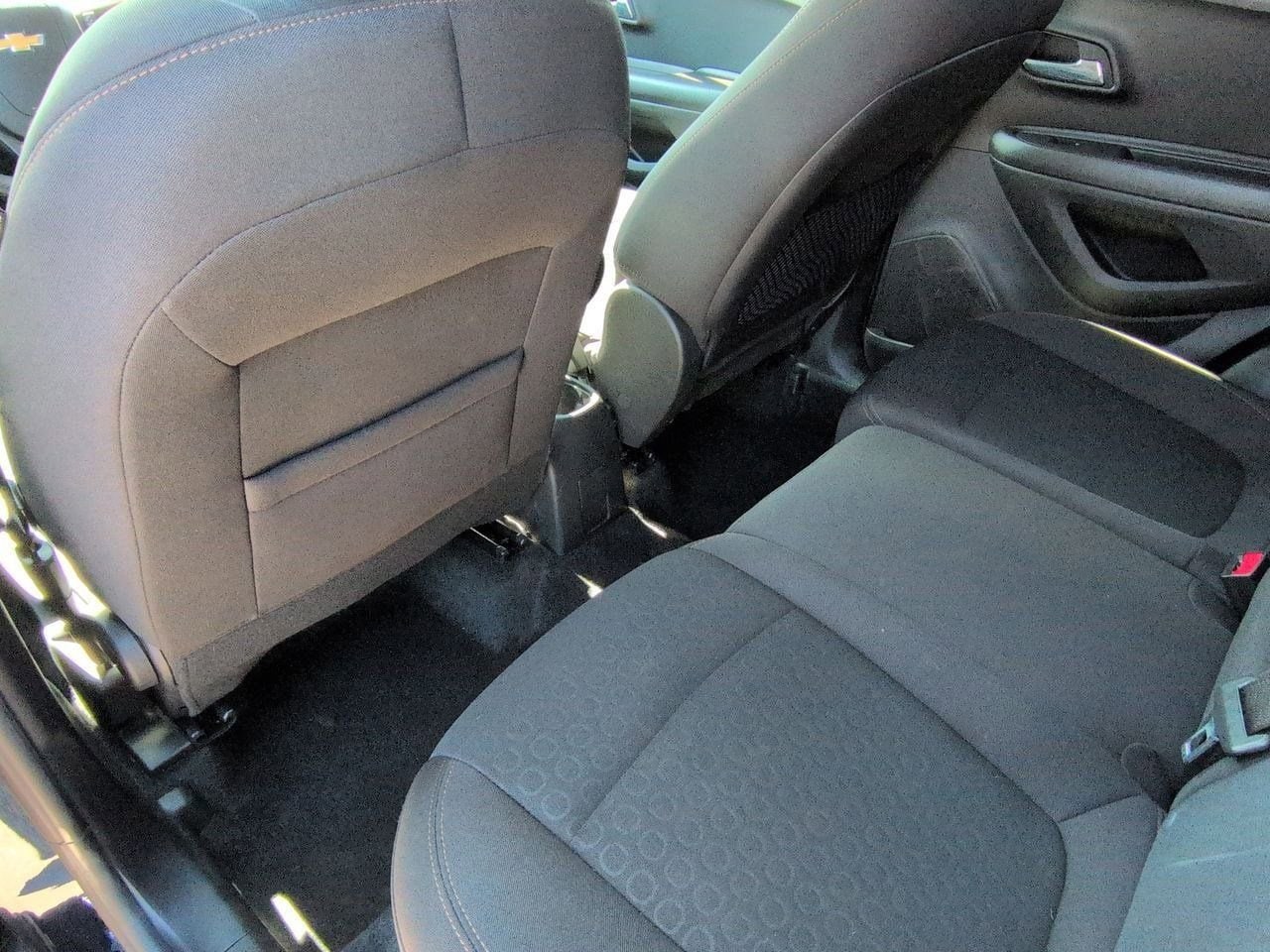 Thumbnail: 2021 Chevrolet Trax - 18