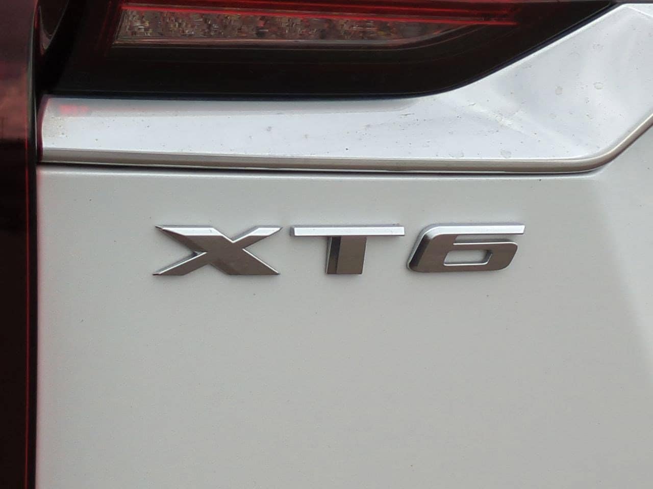 Thumbnail: 2022 Cadillac XT6 - 12