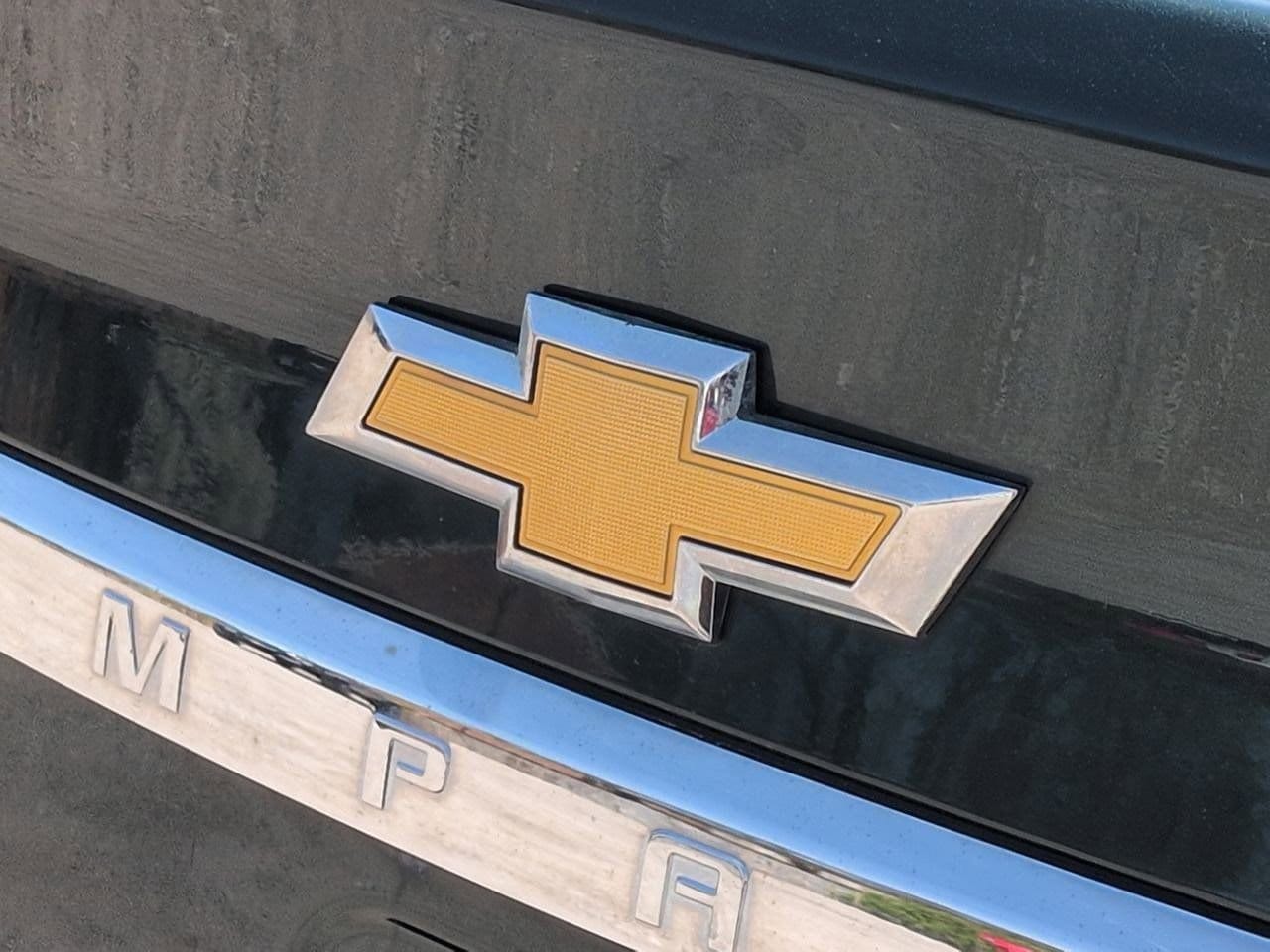 Thumbnail: 2015 Chevrolet Impala - 11
