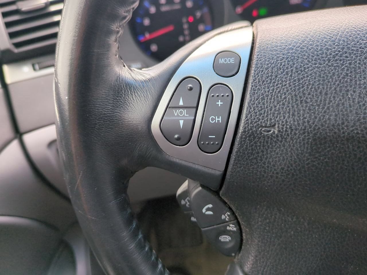 Thumbnail: 2006 Acura TL - 24