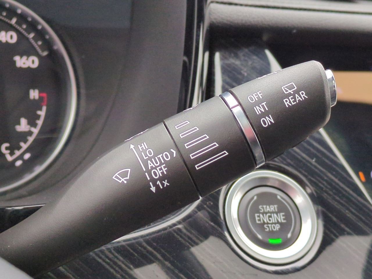 Thumbnail: 2022 Cadillac XT6 - 28