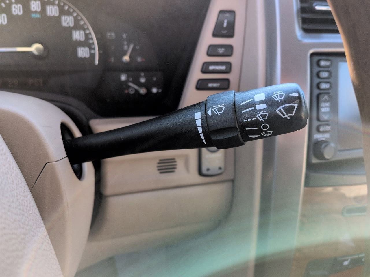 Thumbnail: 2008 Cadillac XLR - 20